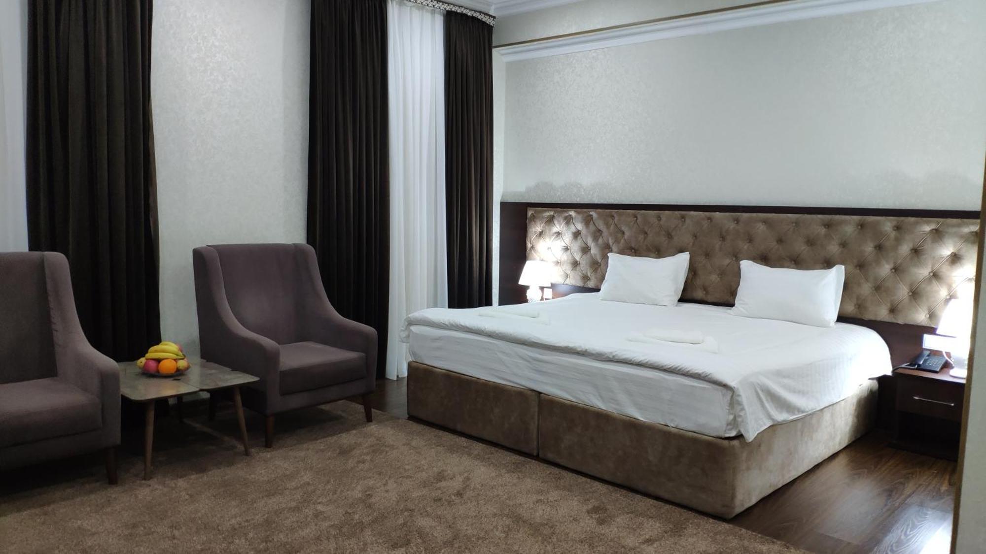 Grand Turon Plaza Hotel Tashkent Ngoại thất bức ảnh